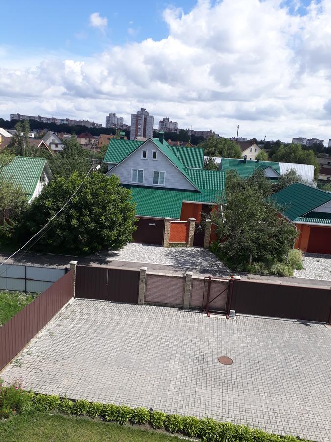 Отель Uyut Чернигов Экстерьер фото