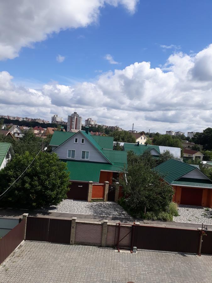 Отель Uyut Чернигов Экстерьер фото